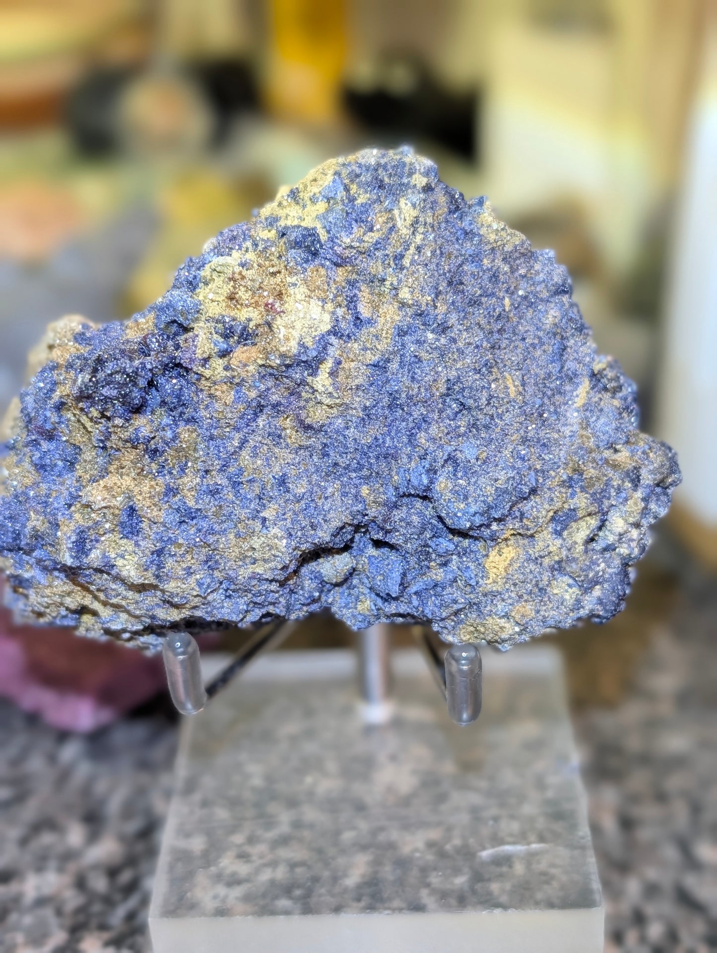 Sapphire raw stone