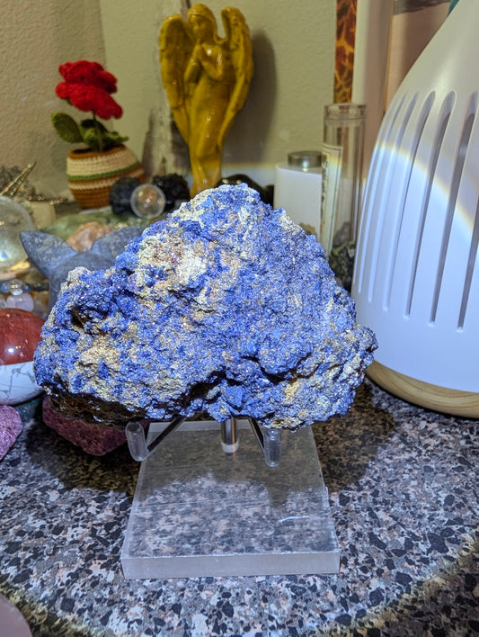 Sapphire raw stone